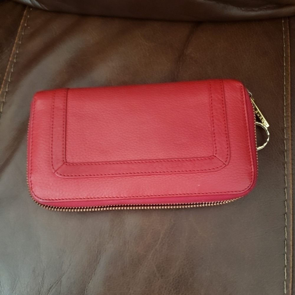 Tory Burch Wallet - Picture 2 of 11